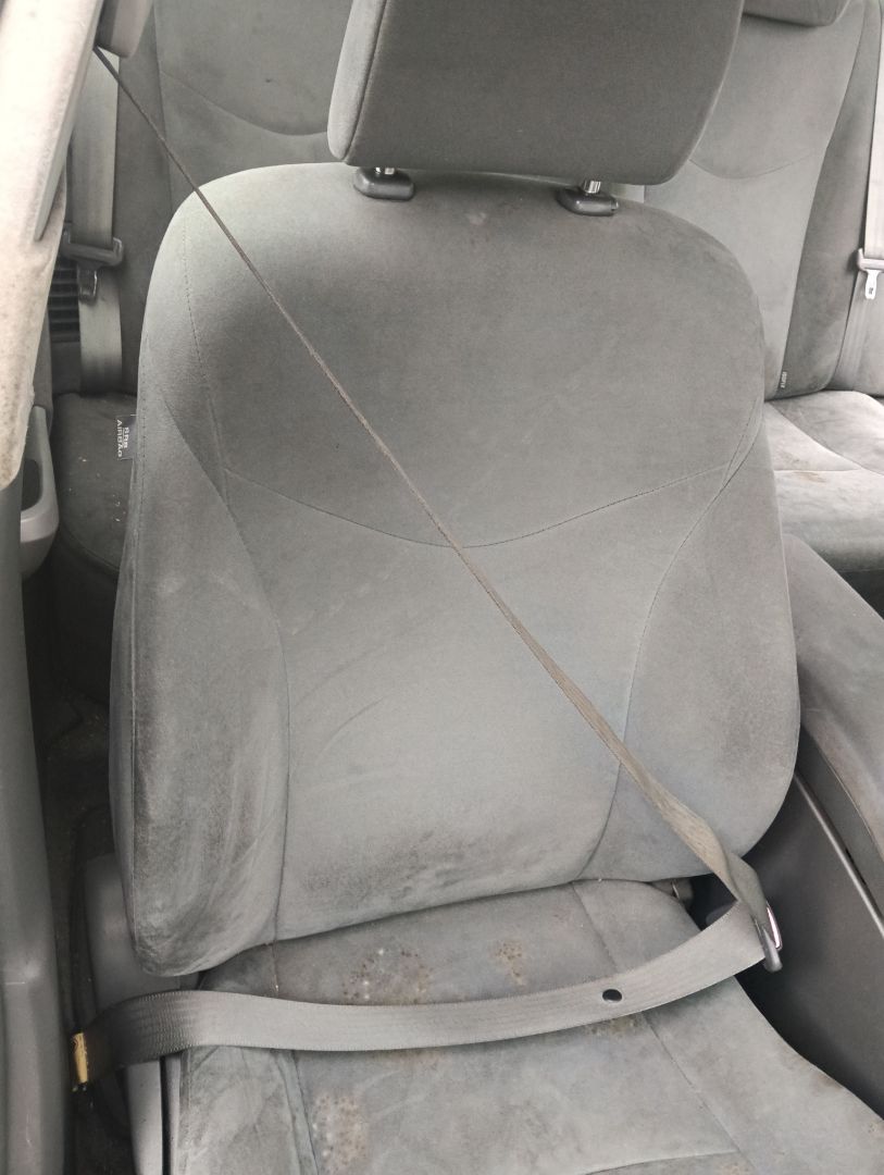 Cinturón seguridad Toyota Prius (ZVW30)