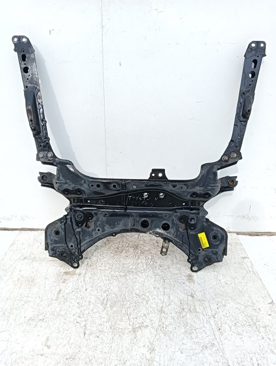 Puente Toyota Verso (AUR2/ZGR2)