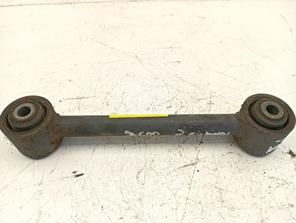 Brazo suspensión Nissan Terrano II (R20)