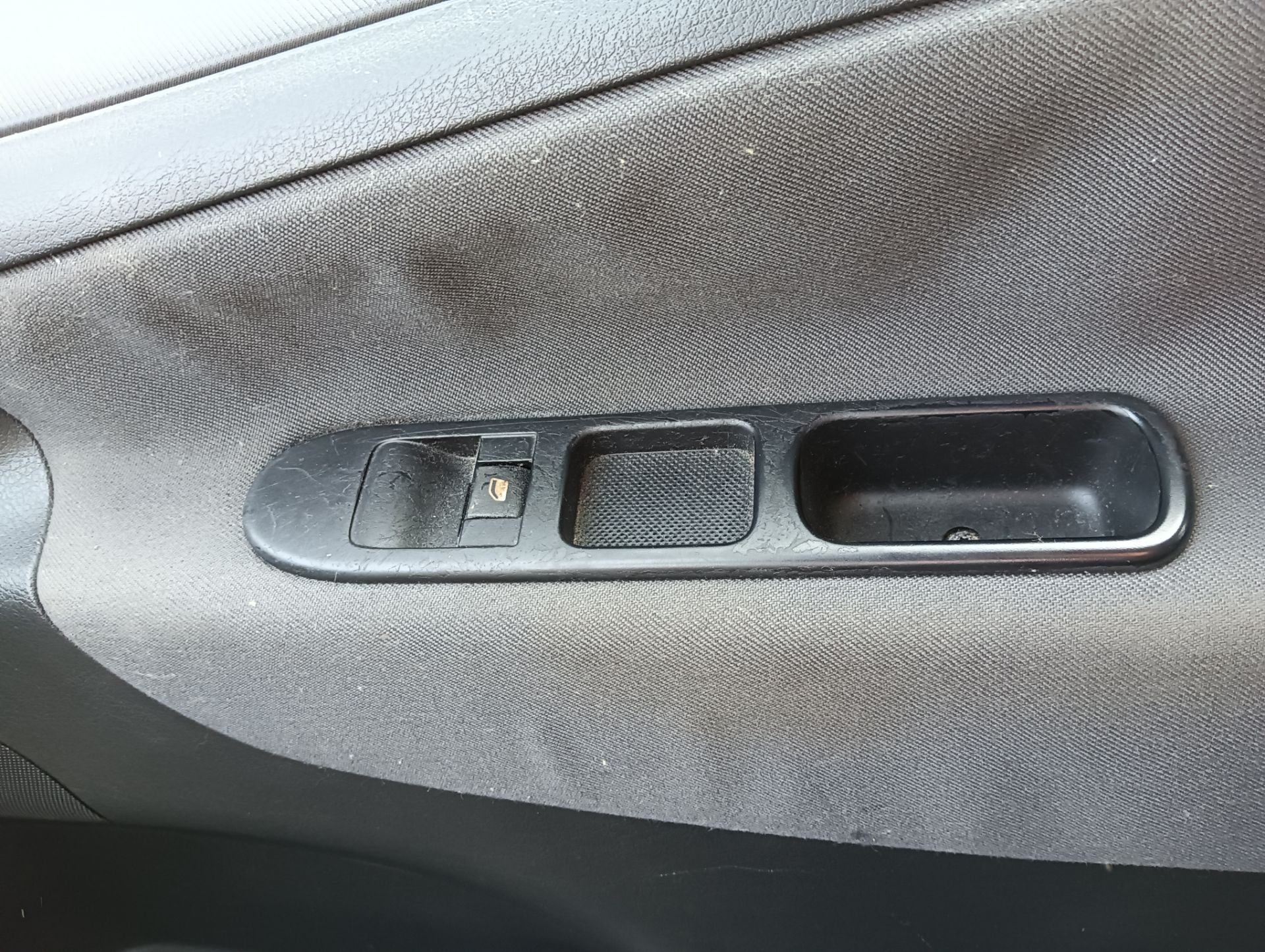 Mando elevalunas Peugeot 207