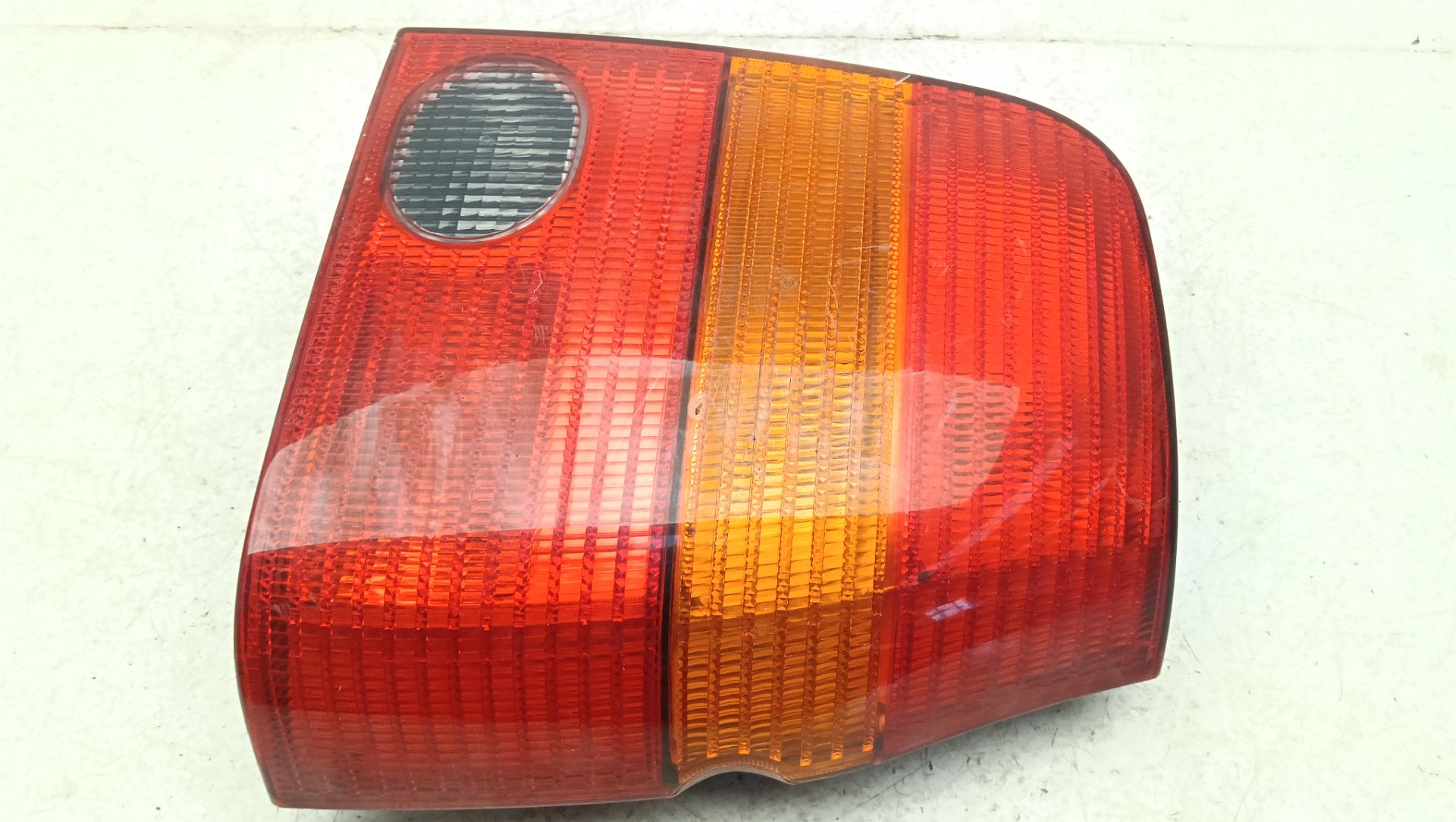 Piloto SEAT Arosa (6H1)