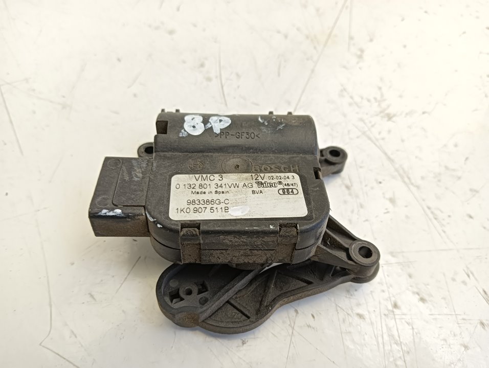 Motor apertura trampillas climatizador Audi A3 (8P1)