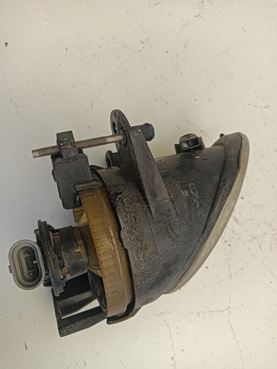 Faro antiniebla Volkswagen Passat (3C2)