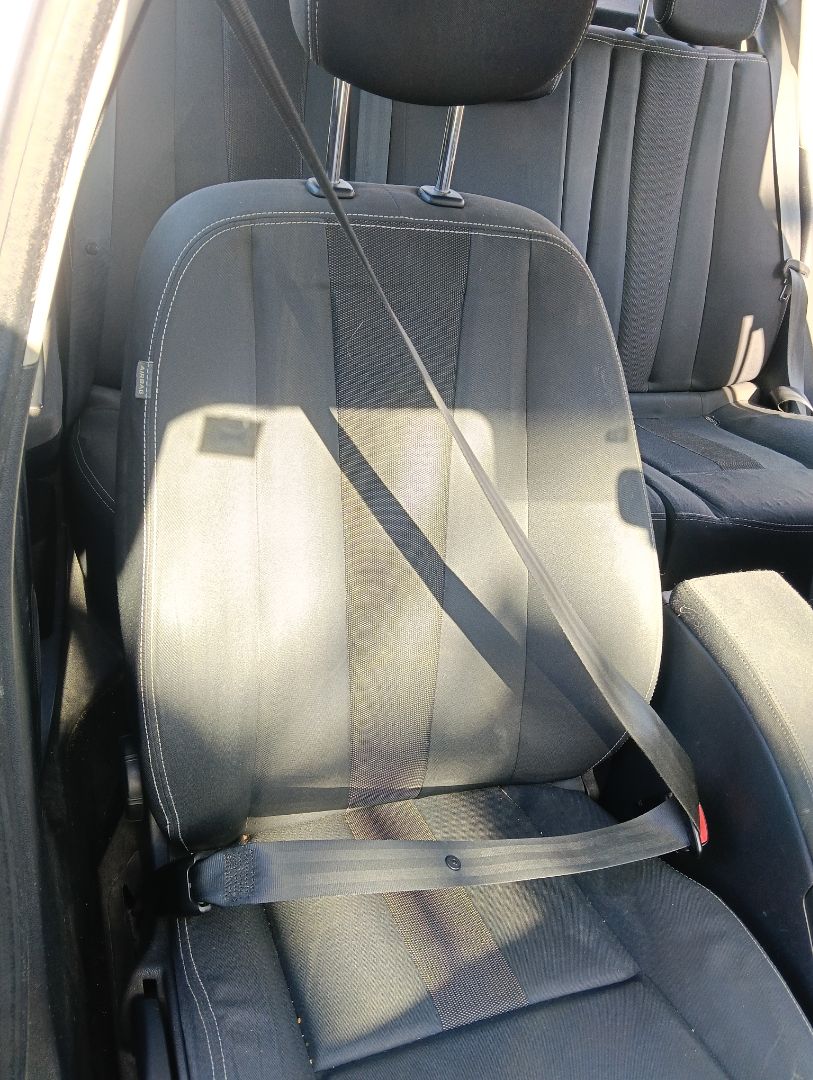 Cinturón seguridad Renault Megane III
