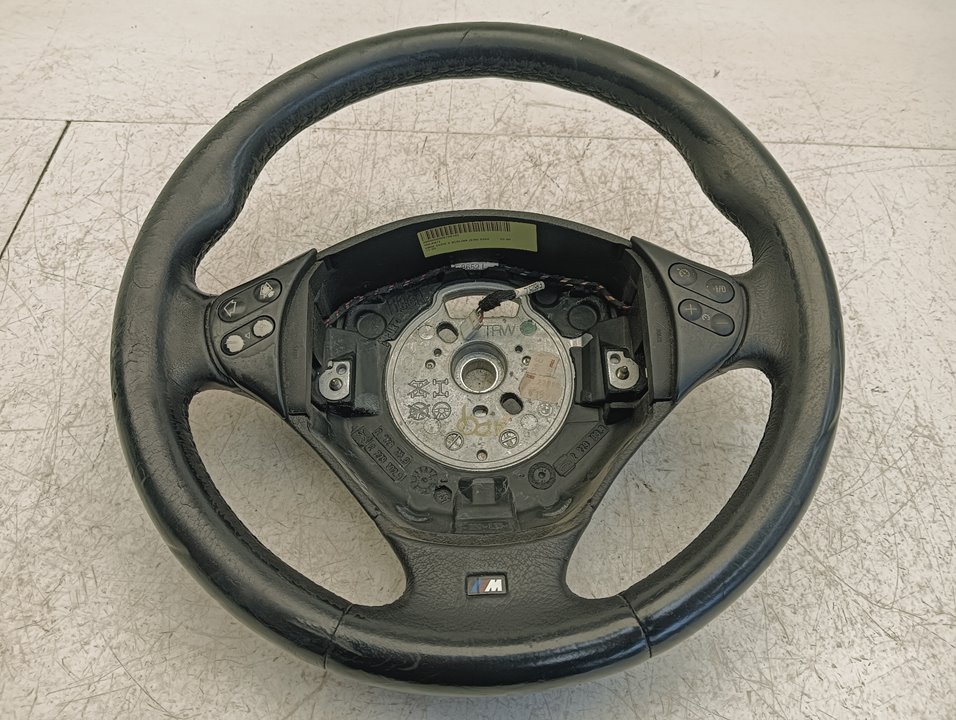Volante BMW 5 (E39)