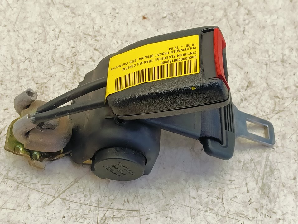 Cinturón seguridad Volkswagen Passat (3B3)