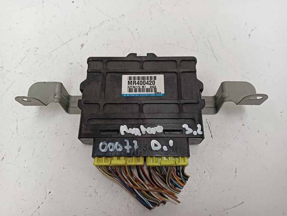 Módulo electrónico Mitsubishi Montero (V60/V70)