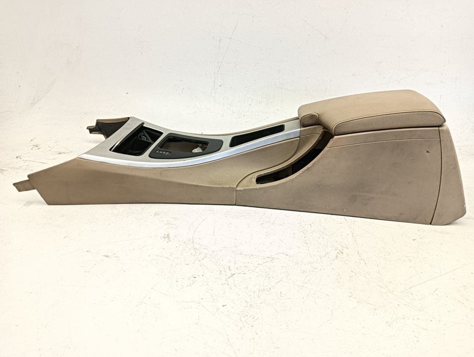 Apoyabrazos BMW 3 (E90)