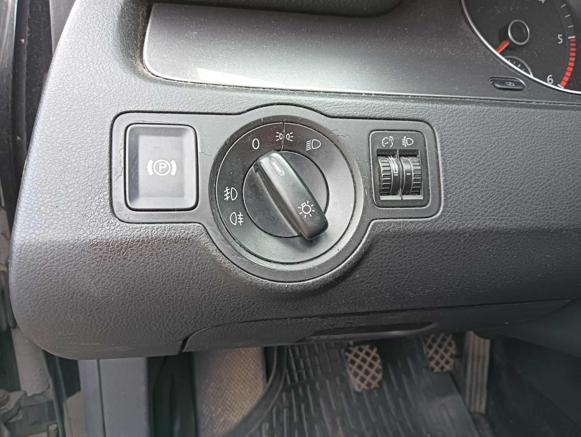 Mando luces Volkswagen Passat (3C2)