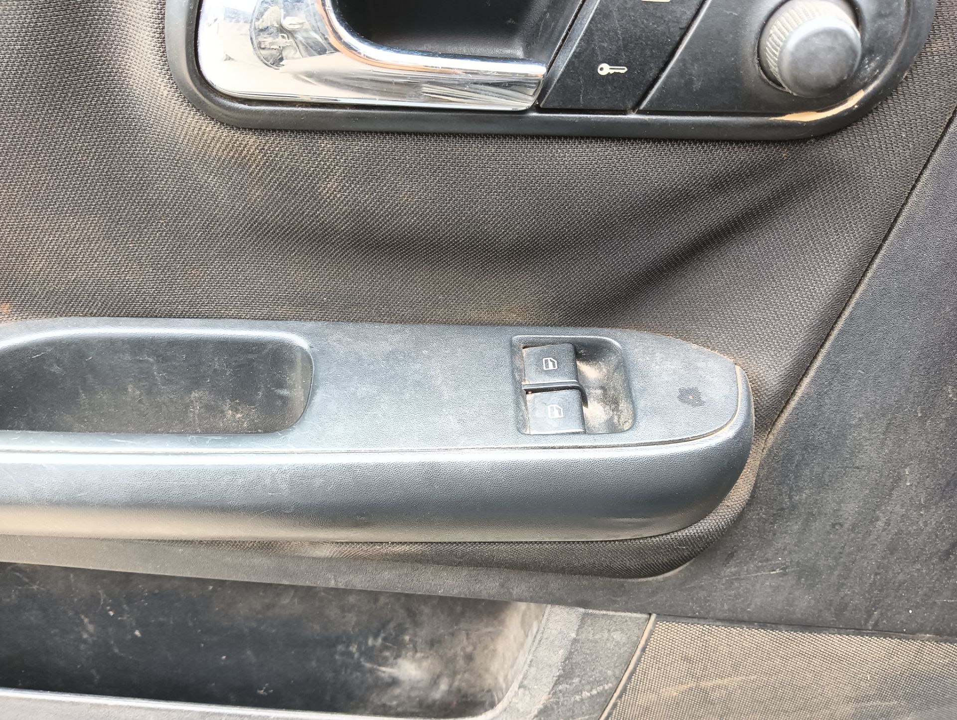 Mando elevalunas SEAT Ibiza (6L1)