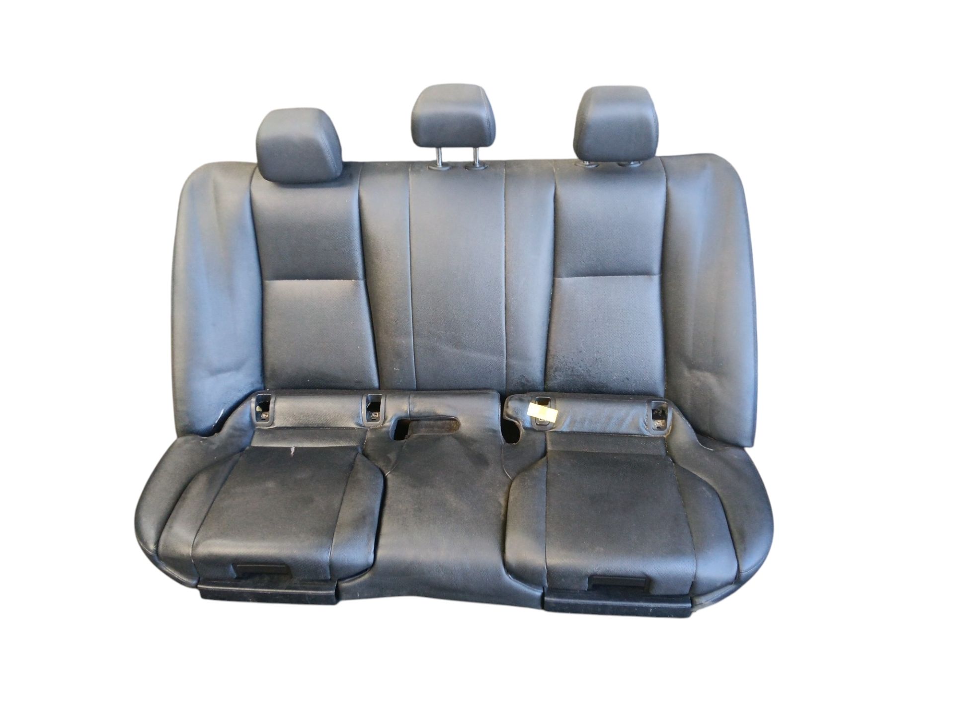 Asientos traseros Mercedes-Benz E (BM 213)