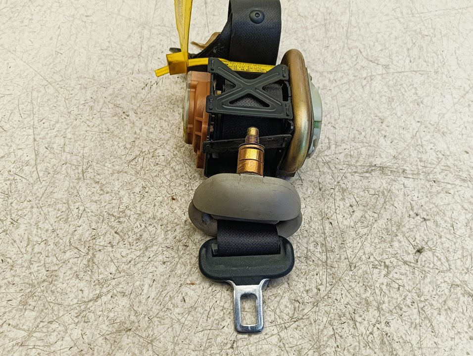 Cinturón seguridad Toyota Corolla Verso (E12)
