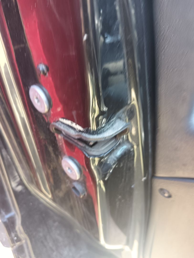 Cerradura puerta Peugeot 407
