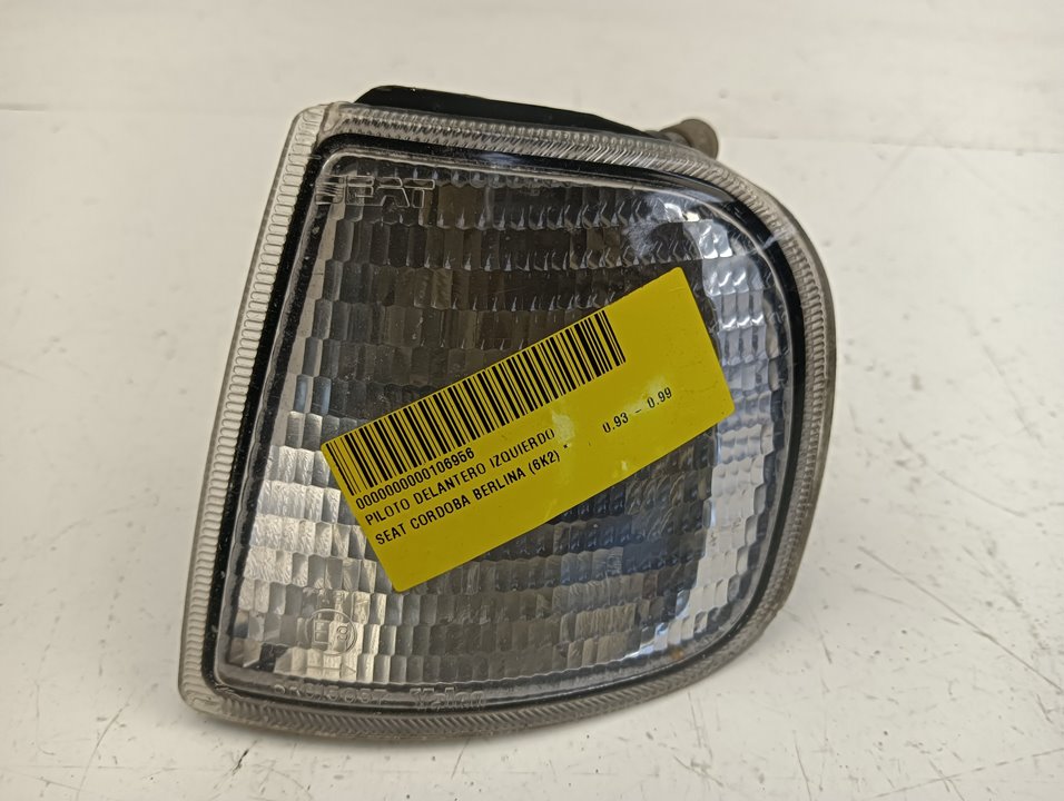 Piloto SEAT Cordoba (6K2)