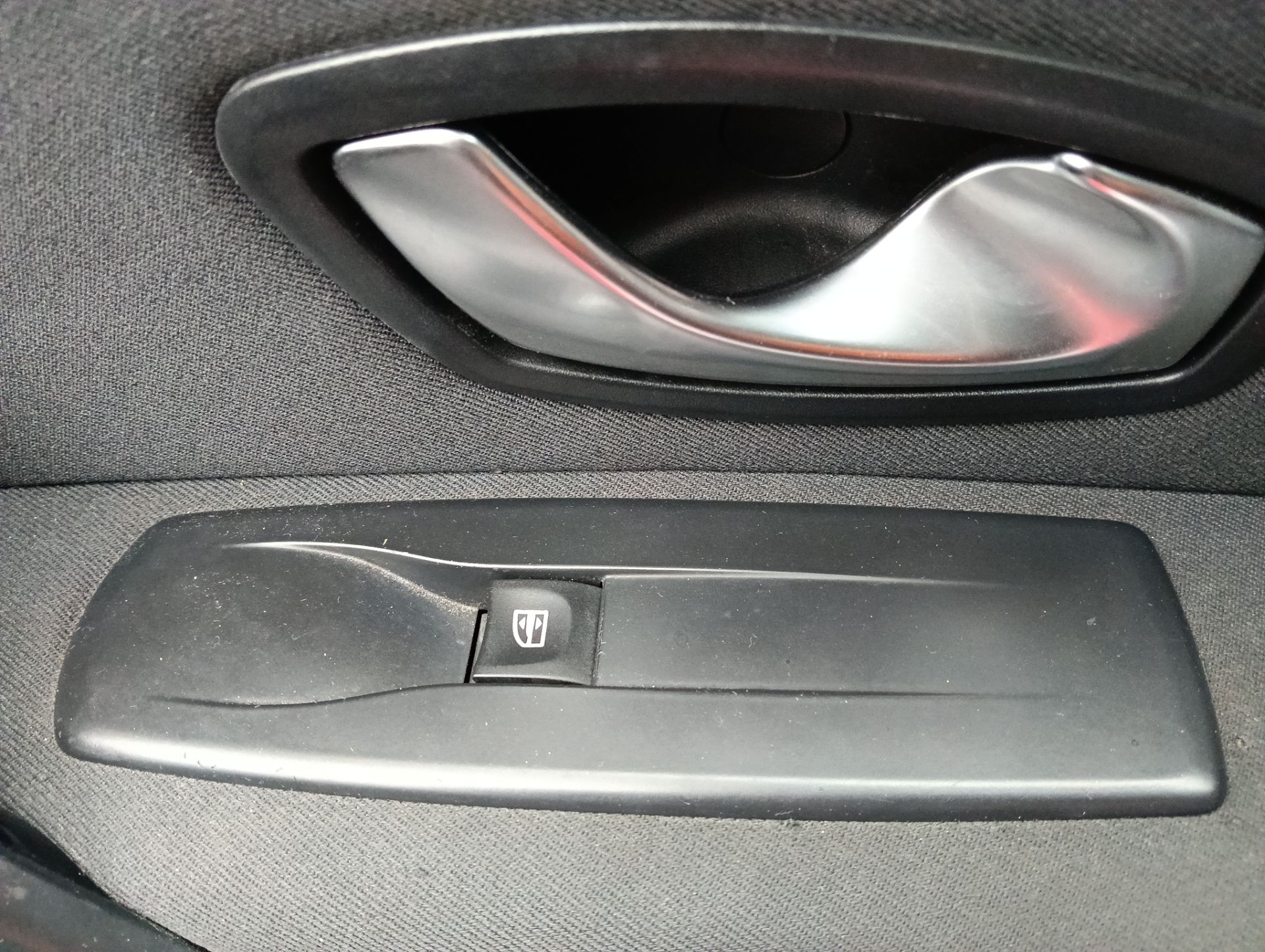 Mando elevalunas Renault Megane III