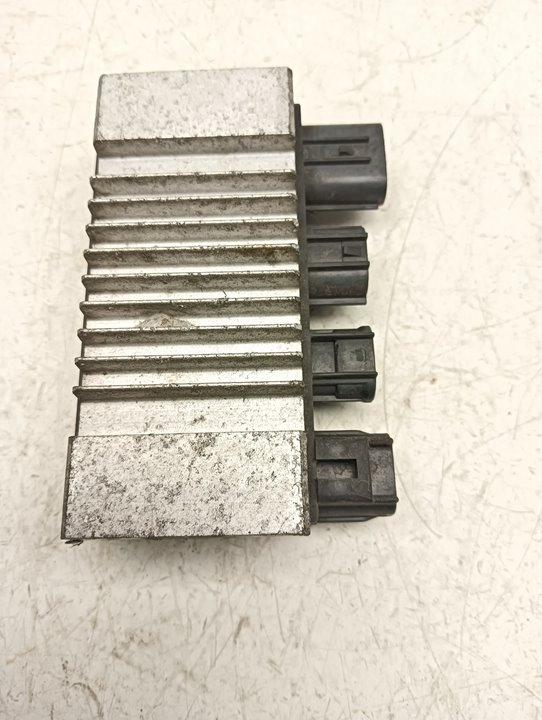 Caja precalentamiento Toyota Verso (AUR2/ZGR2)