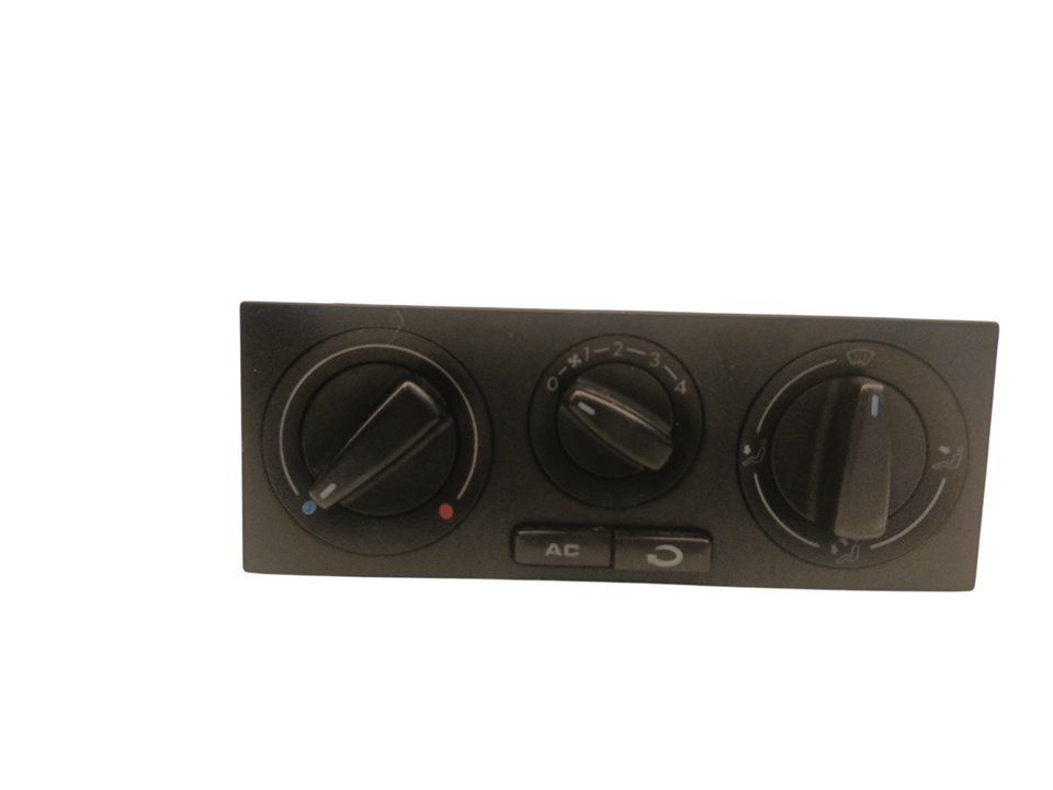 Mando climatizador Volkswagen Passat (3B3)