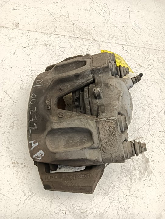 Pinza de freno Mercedes-Benz E (BM 207)