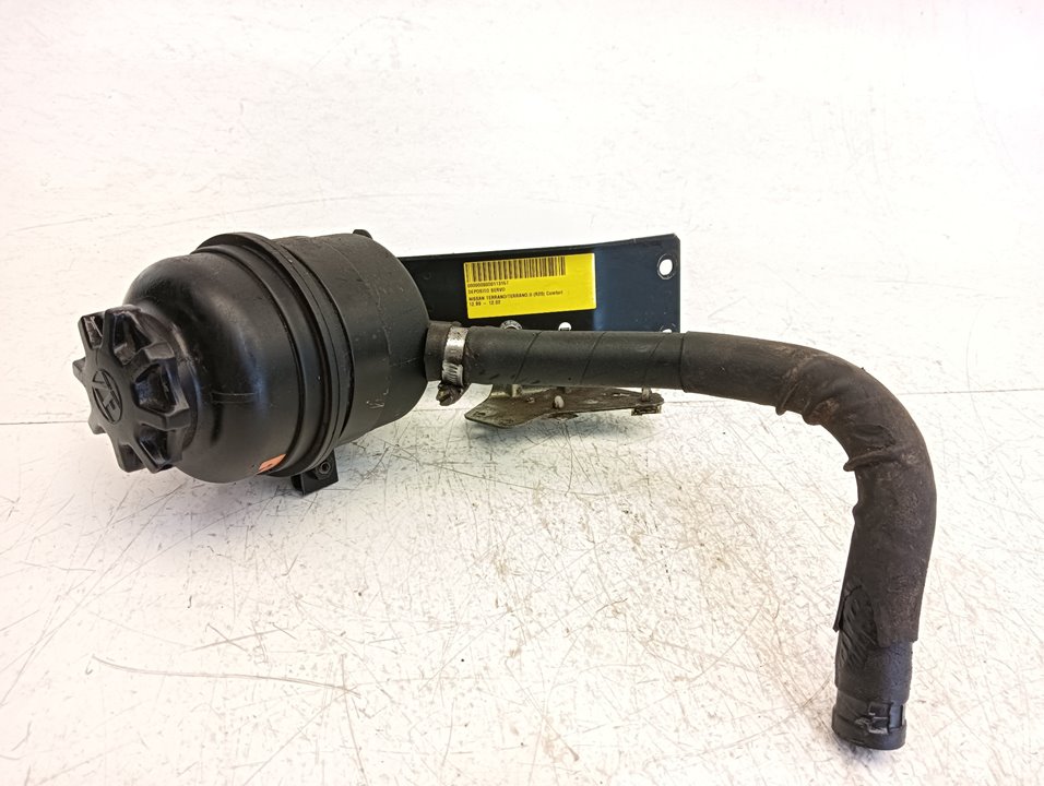 Depósito servo Nissan Terrano II (R20)