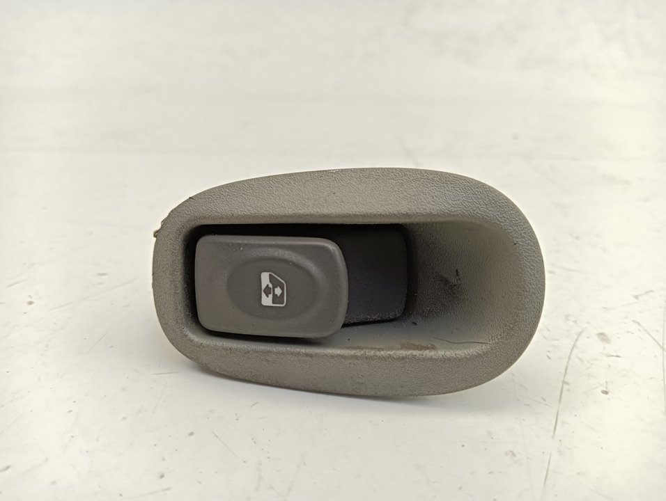 Mando elevalunas Renault Scenic RX4 (JA0)
