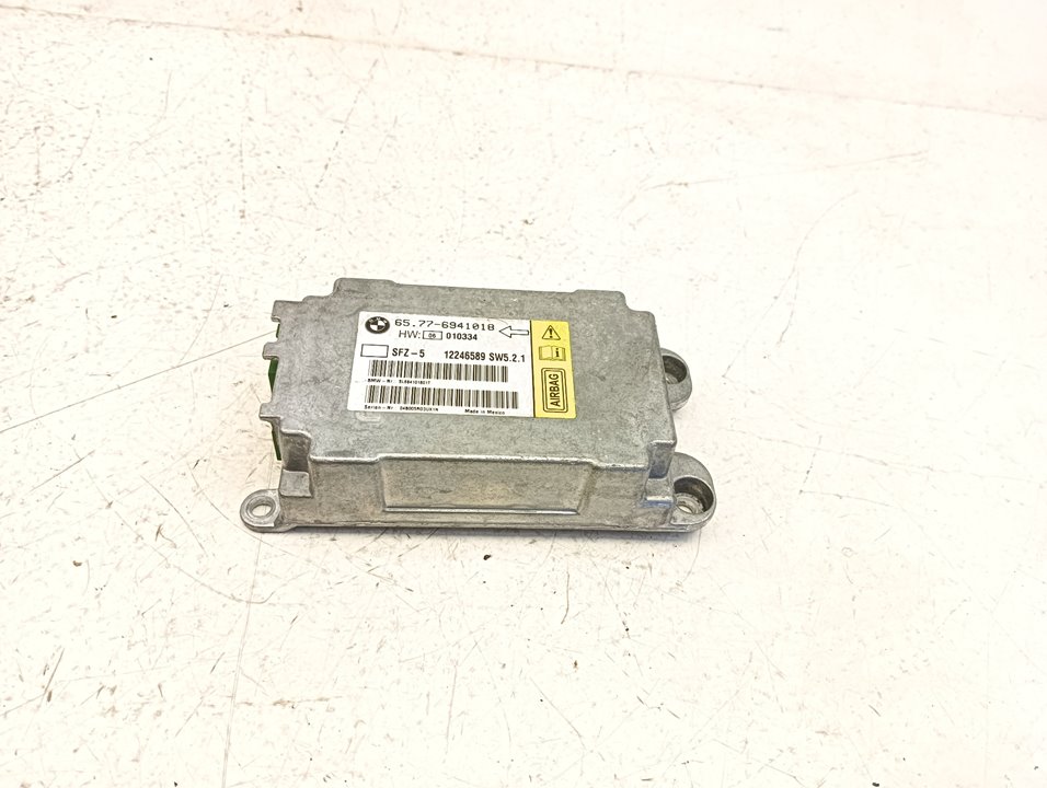 Centralita airbag BMW 5 (E60)