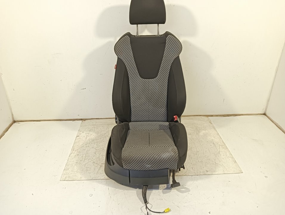 Asiento SEAT Leon (1P1)