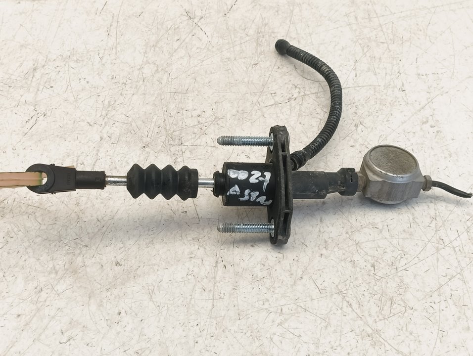 Bomba embrague Opel Astra G