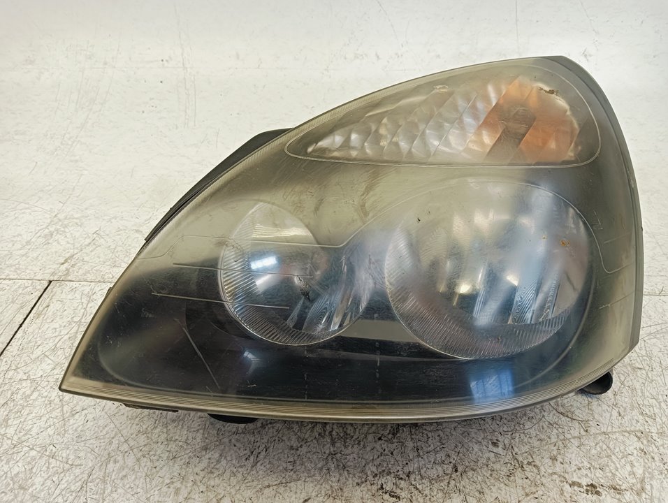 Faro Renault Clio II (B/CB0)