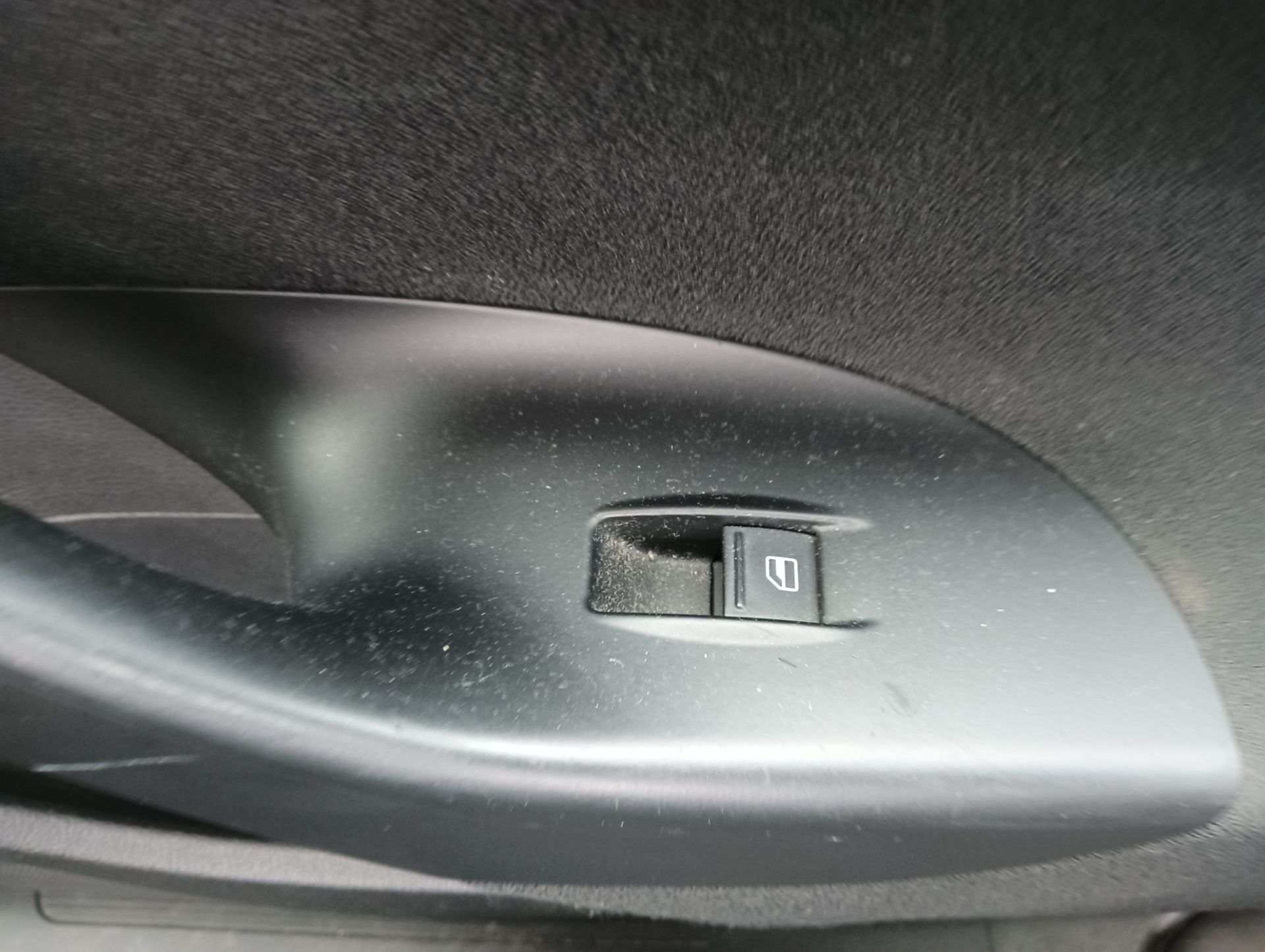 Mando elevalunas Volkswagen Passat (3C2)