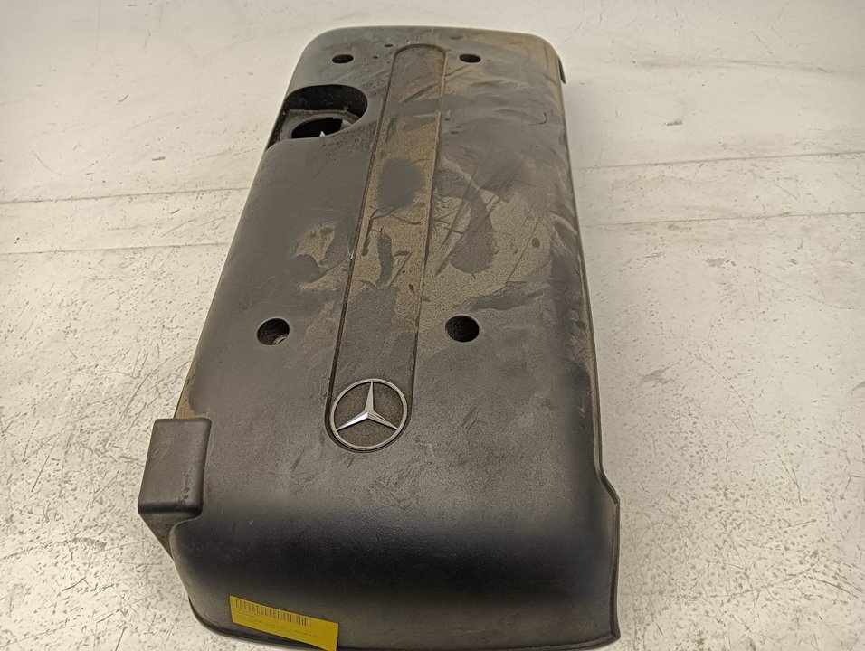 Tapa motor Mercedes-Benz E (BM 211)