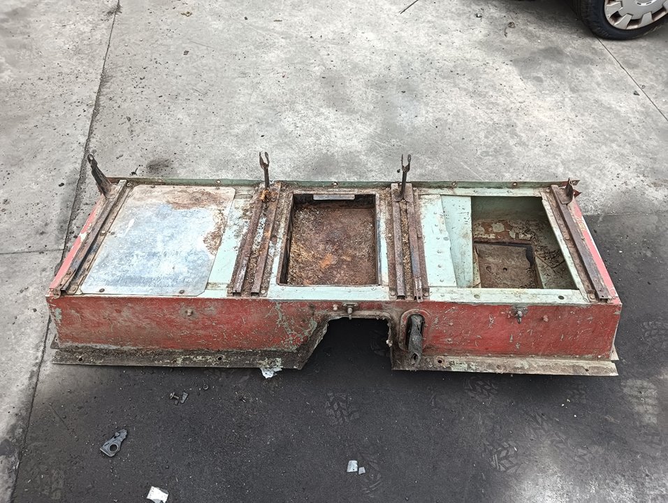 Cajon Land Rover Rover 109