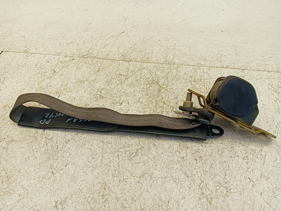 Cinturón seguridad Nissan Patrol (K/W260)