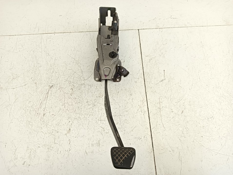 Pedal embrague Honda FR-V (BE)