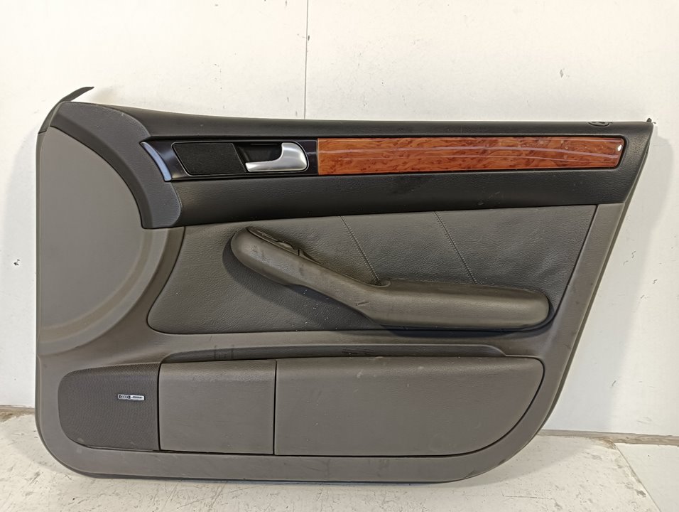 Guarnecido puerta Audi A6 (4B2)