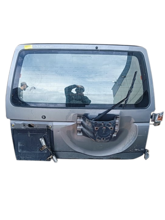 Portón Mitsubishi Montero 2800 (2-PTAS.)