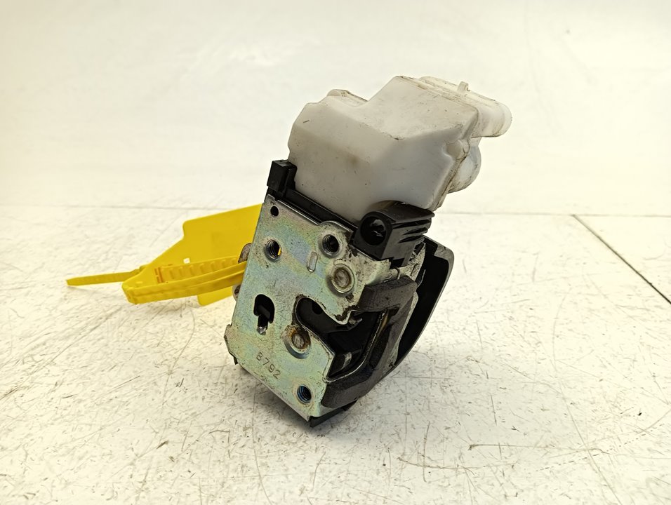 Cerradura puerta Alfa Romeo 147 (190)