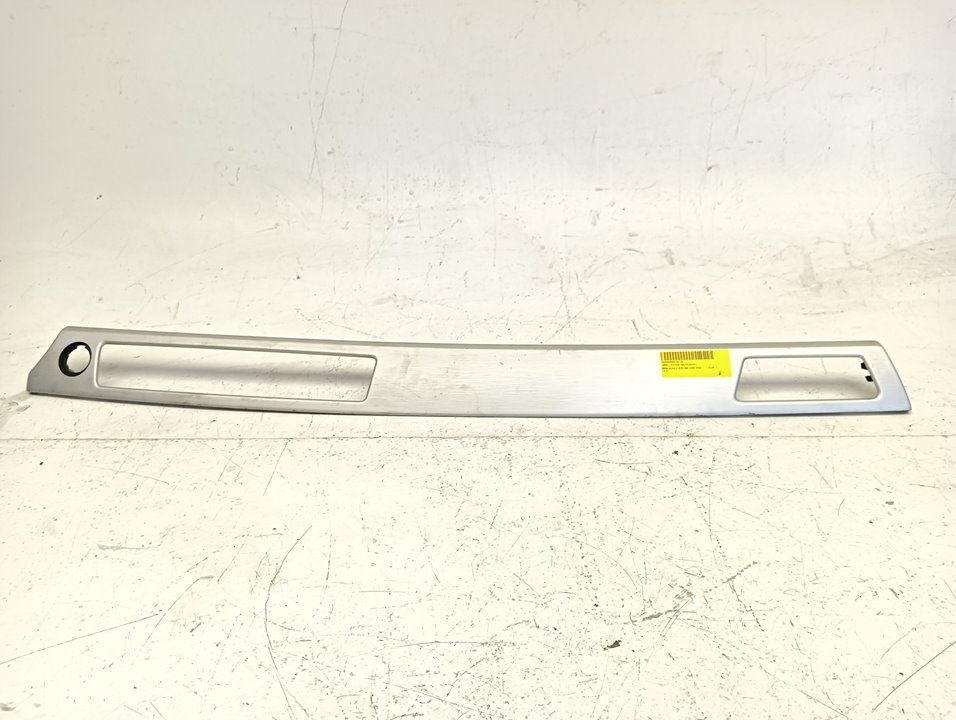 Embellecedor salpicadero BMW 3 (E90)