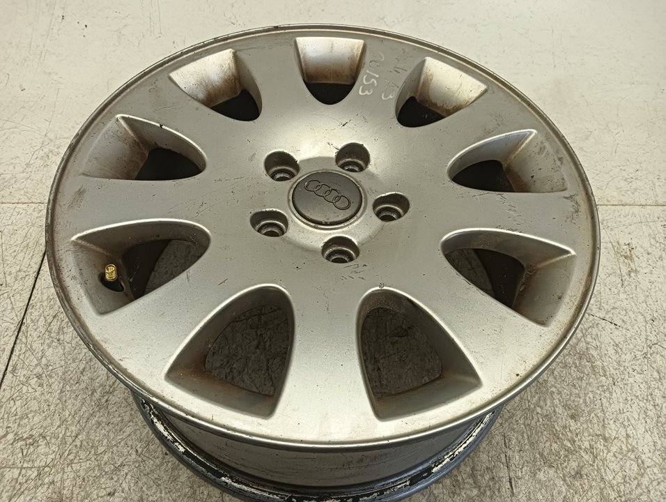 Llanta Audi A6 (4B5)