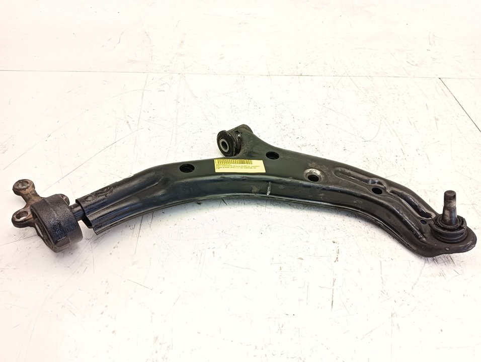 Brazo suspensión Nissan Almera (N16/E)