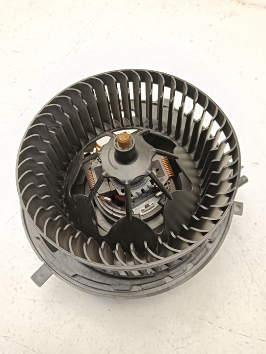 Motor calefacción Volkswagen Golf VII (5G1/BE1)