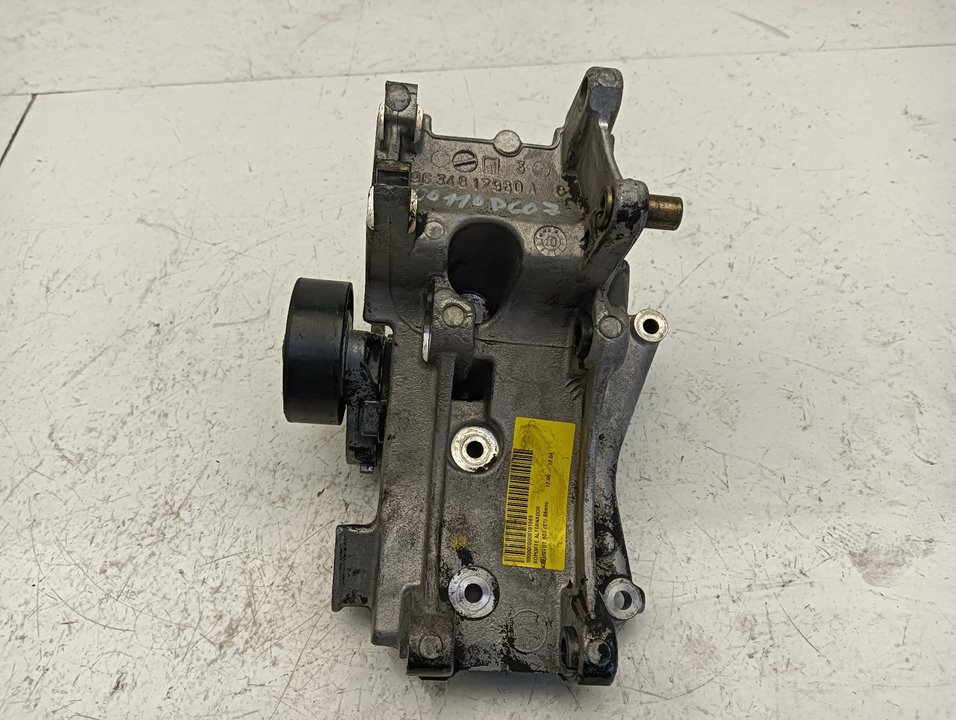 Soporte alternador Peugeot 607 (S1)