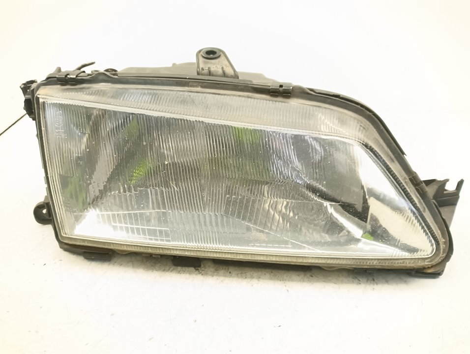Faro Peugeot 307 (S2)