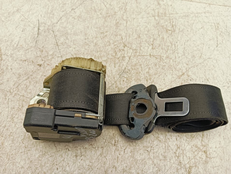 Cinturón seguridad Opel Corsa C
