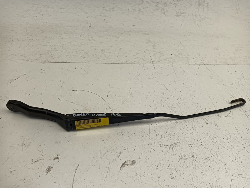 Brazo limpia Peugeot 206