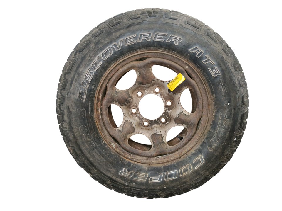 Llanta Nissan Terrano II (R20)