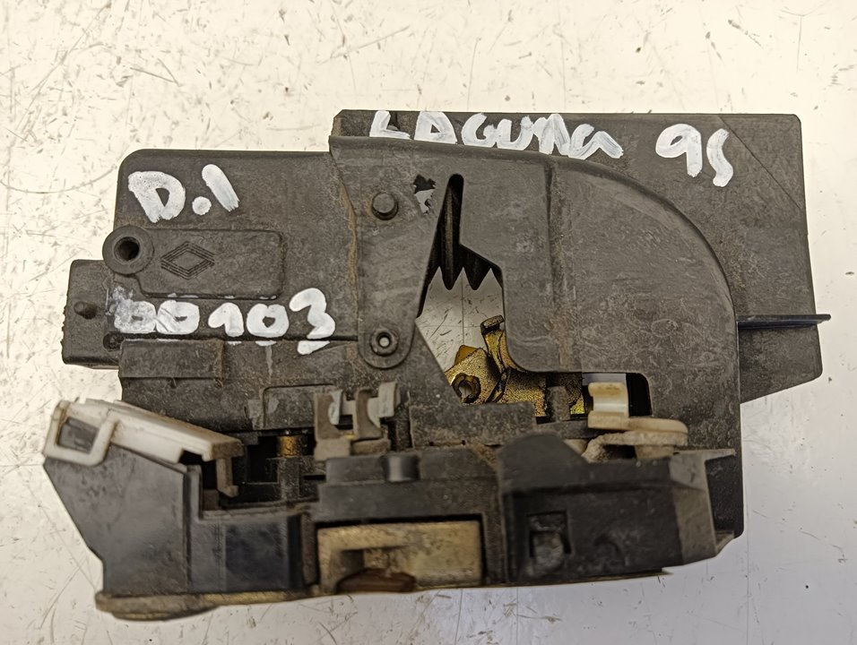 Cerradura puerta Renault Laguna (B56)