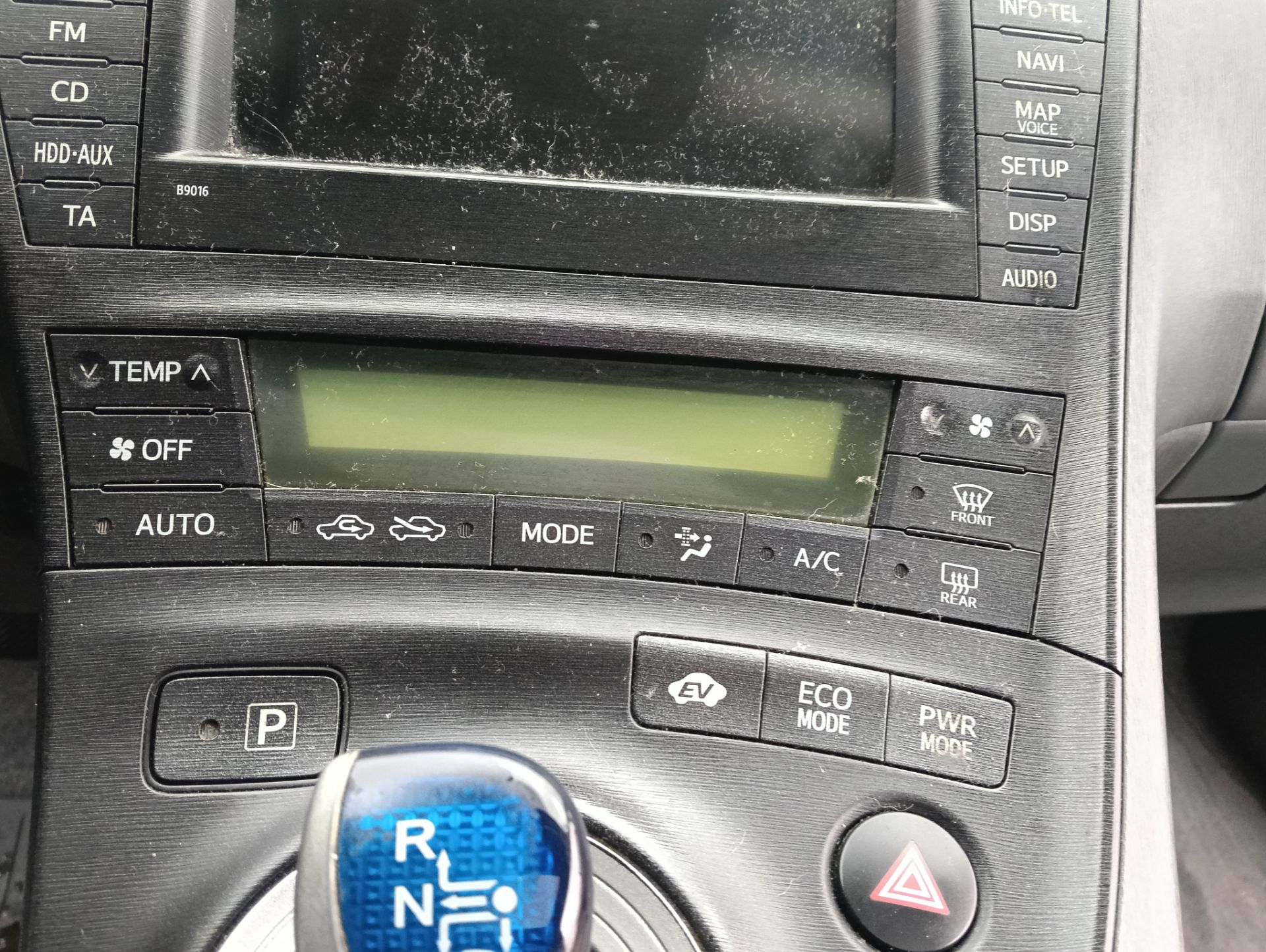 Mando climatizador Toyota Prius (ZVW30)