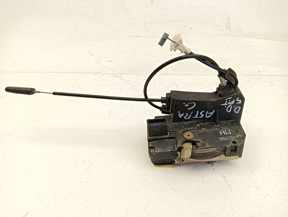 Cerradura puerta Opel Astra G