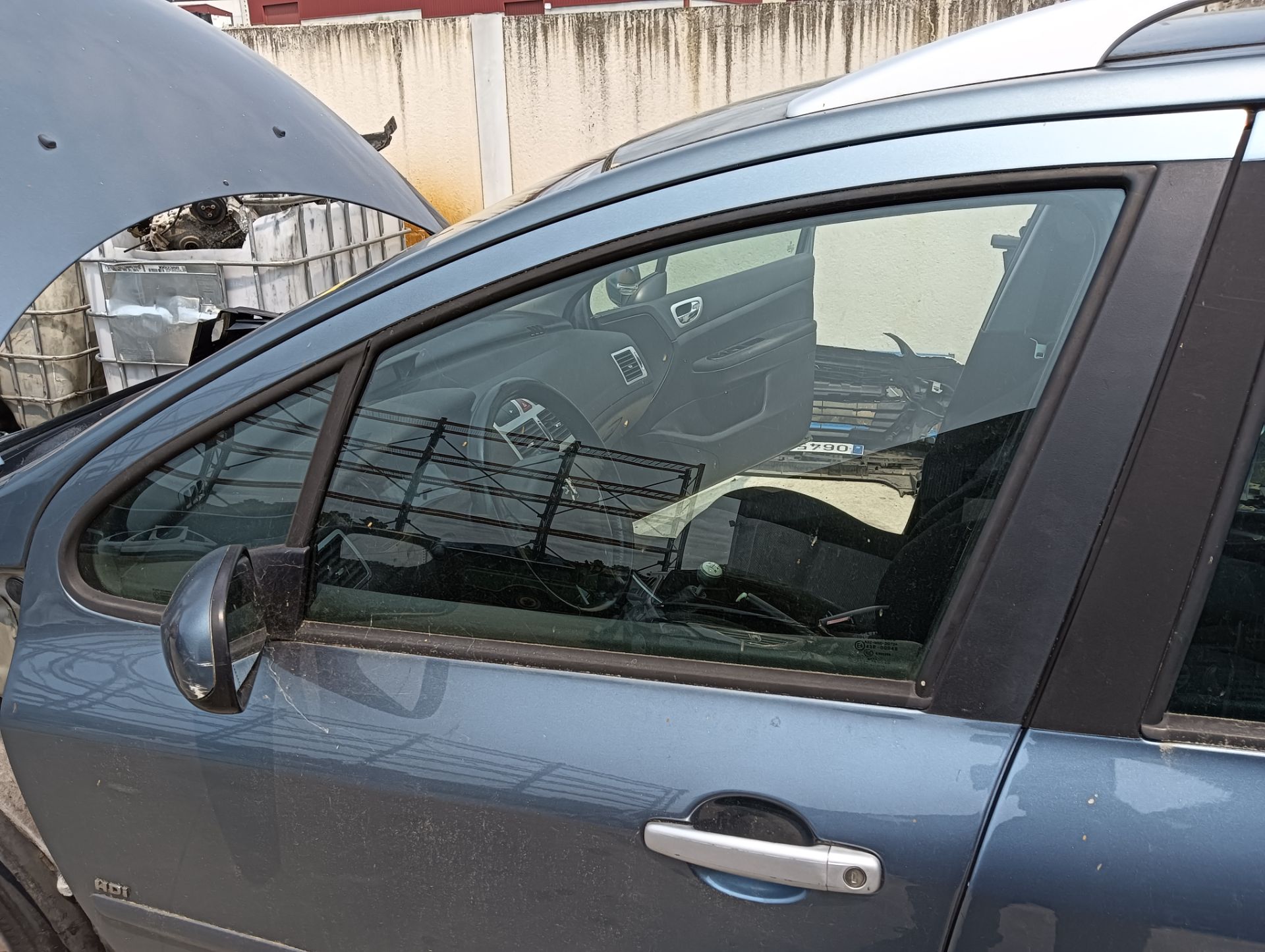Luna Peugeot 307 Break/ (S2)