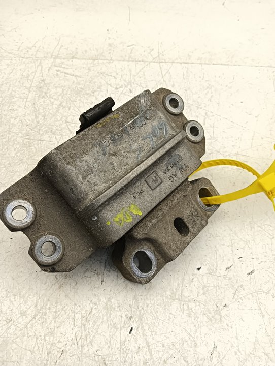 Soporte motor Volkswagen Golf V (1K1)